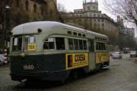 Tranvía de la línea 156 en la Gran Vía. Foto Jean-Henri Manara, año 1969