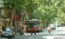 En la calle Cruz Cubierta, cerca de la Pl. España, mayo 2003