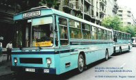 Pegaso U75 de Autos Canals en el terminal de Barcelona, en la calle Urgel. Foto Miguel Segura, junio 1995