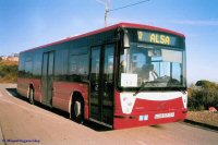 Nuevo autobús del servicio urbano. Volvo B7L Hispano Habit, dic. 2004. Foto Miguel Segura