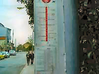 Parada de la línea L2 en la calle Anselmo Clavé, abril 2003