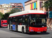 Coche 1400 en Av. Sant Antoni Mª Claret, junio 2023